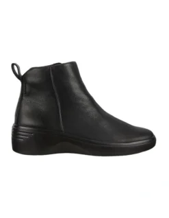 ECCO Soft 7 Wedge Side-Zip Boots In Black -Ecco 924468400 3 720x928