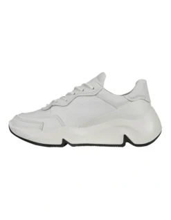 ECCO Chunky Sneaker In White -Ecco 924542020 4 720x928
