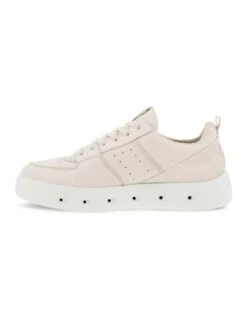 ECCO Street 720 Sneaker In Bone -Ecco 946046530 7 720x928