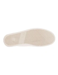 ECCO Soft 2.0 Sneaker In Beige -Ecco 965620630 3 720x928